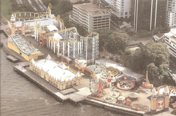 Luna Park overview 1995.jpg